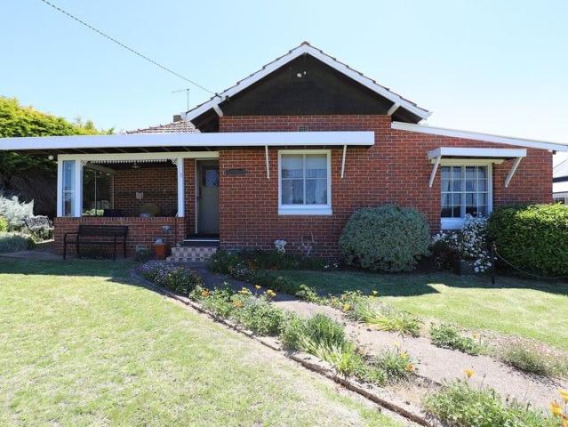 House for sale in Wallendbeen, New South Wales
