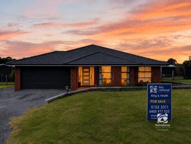 House for sale in Nicholson, Victoria