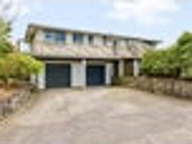 House for sale in Stratford, Stratford District