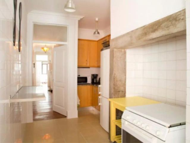 Quarto alugar em Avenidas Novas, Lisboa
