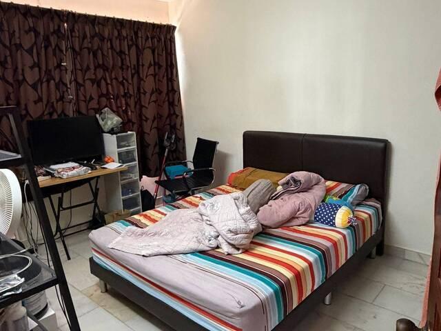 Room for rent