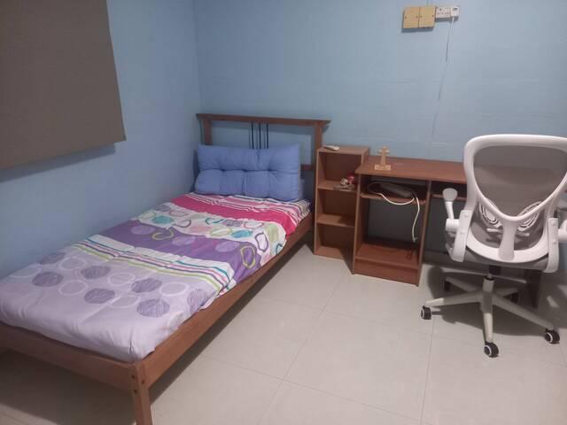 Room for rent