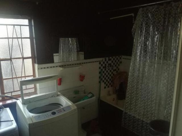 Room for rent in Waterkloof, Gauteng
