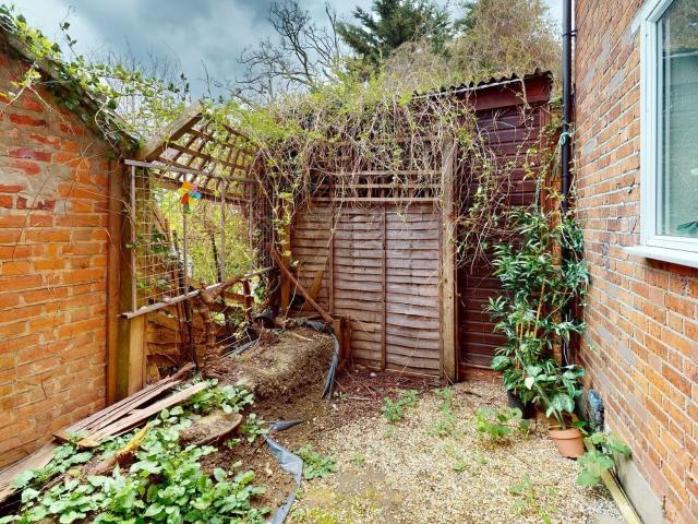 Room for rent in Cricklewood, Greater London