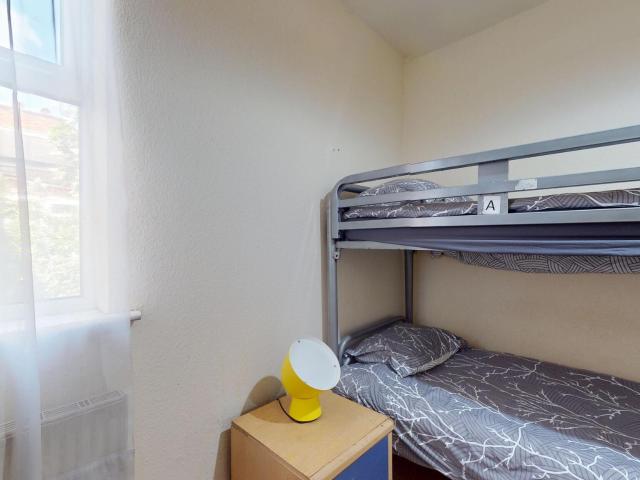 Room for rent in Cricklewood, Greater London