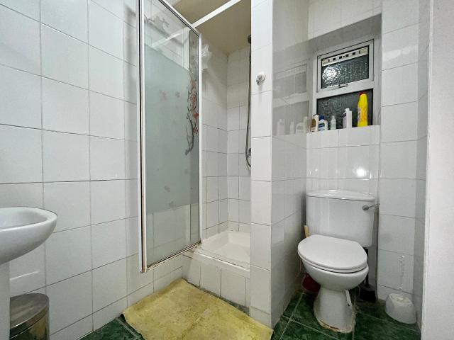 Room for rent in Cricklewood, Greater London