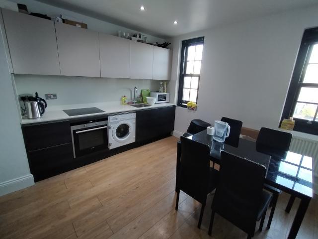 Room for rent in Bromley-by-Bow, Poplar Grove