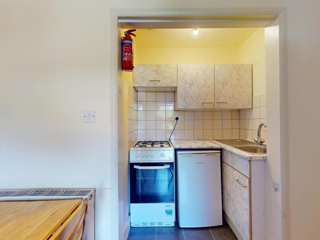 Studio for rent in Dollis Hill, Greater London