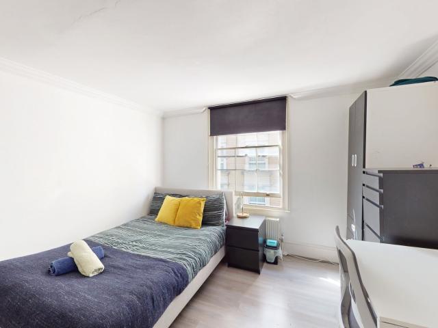 Room for rent in Westminster, Victoria
