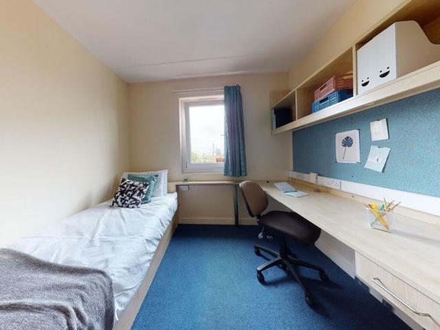 Room for rent in Greenwich Town Centre, Greater London