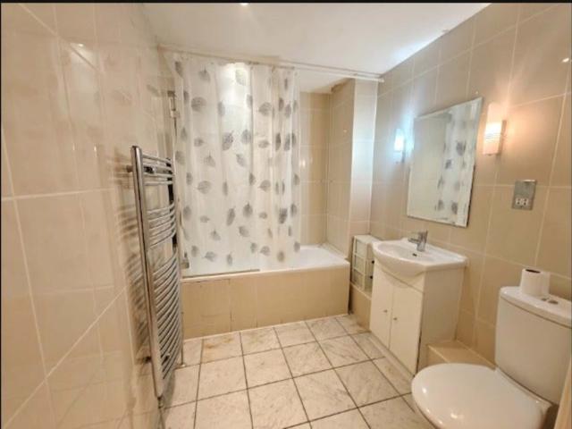 Room for rent in Upton, Greater London