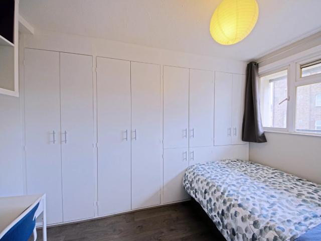 Room for rent in Spitalfields, Greater London