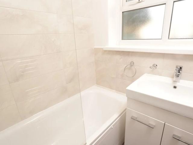 Room for rent in West Ham, Greater London