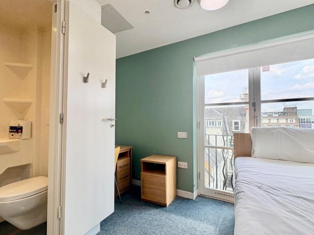 Room for rent in Bloomsbury, Greater London