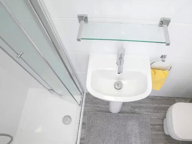 Room for rent in South Tottenham, Greater London