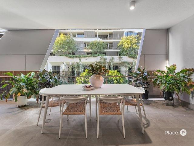 Apartment for sale in Newstead, Greater Brisbane