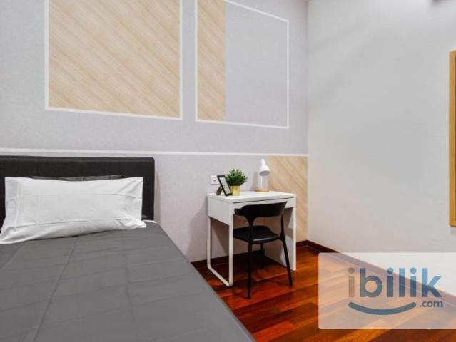 Room for rent in Petaling, Damansara Damai
