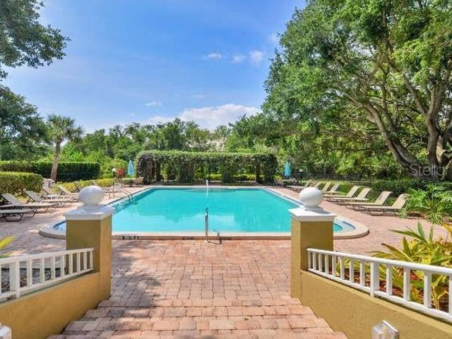 Room for rent in Crystal Beach, Florida