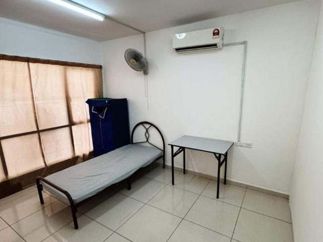 Room for rent in Jenjarom, Selangor