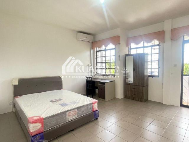 Room for rent in Kuching