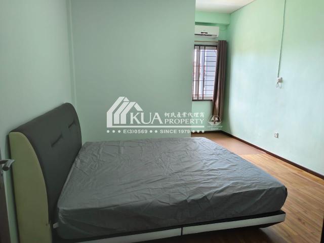 Room for rent in Kuching