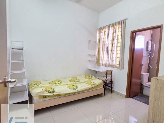Room for rent in Petaling, Subang Jaya