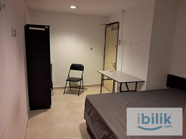 Room for rent in Petaling, Damansara Damai