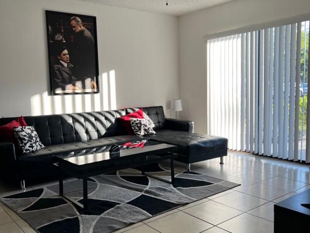 Room for rent in Coral Springs, Florida