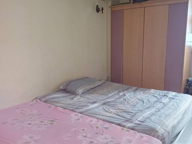 Room for rent