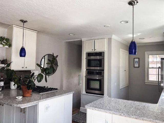 Room for rent in Skyland, Denver
