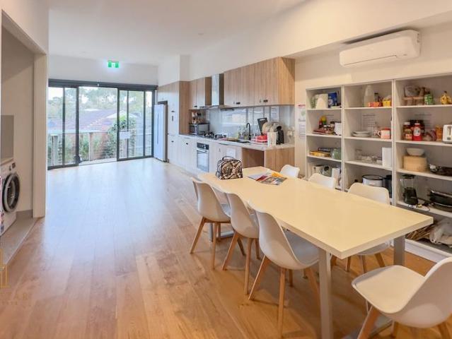 Townhouse for rent in Camerons Creek, Victoria