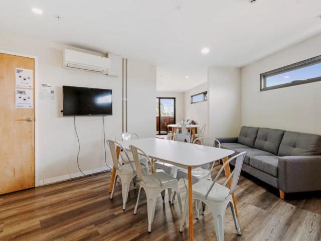 Room for rent in Camerons Creek, Victoria