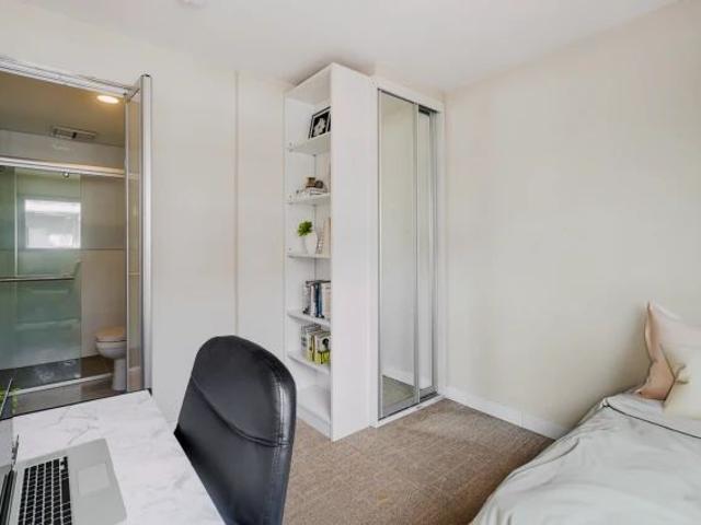 Room for rent in Camerons Creek, Victoria