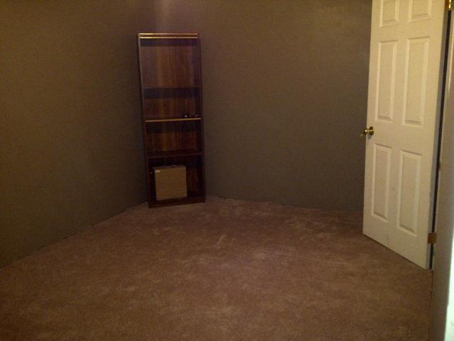 Room for rent in Ancaster, Ontario