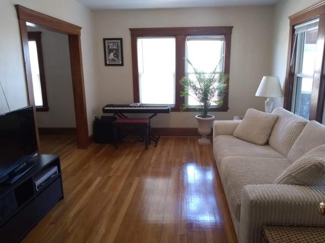 Room for rent in Arlington, Massachusetts