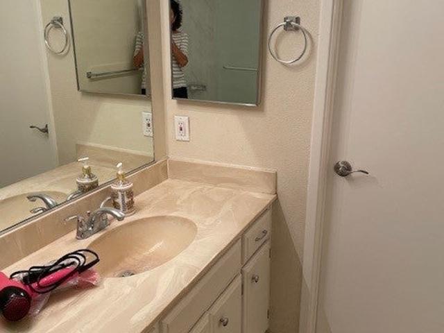 Room for rent in Santa Rosa, California