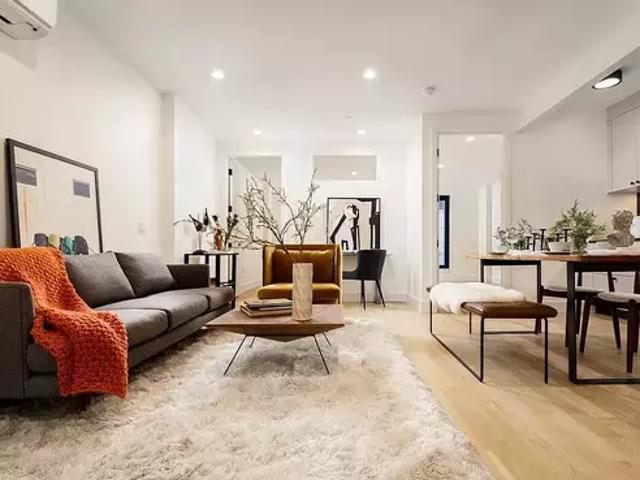 Room for rent in Arverne, New York