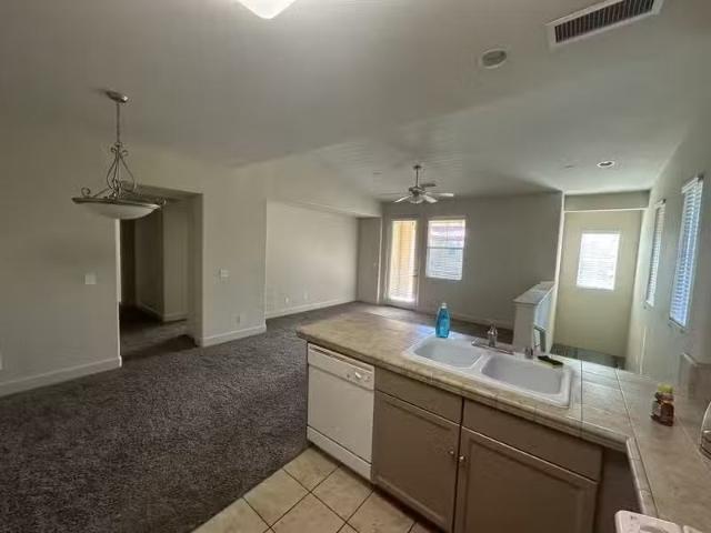 Condo for rent in Fresno