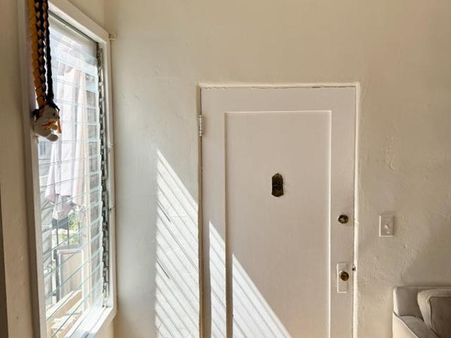 Room for rent in Beverly Hills, California