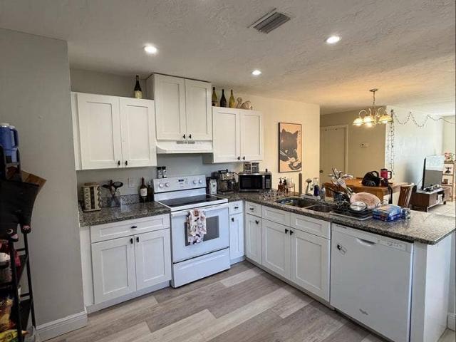 Room for rent in Florida