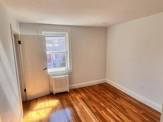 Room for rent in Dorchester, Boston