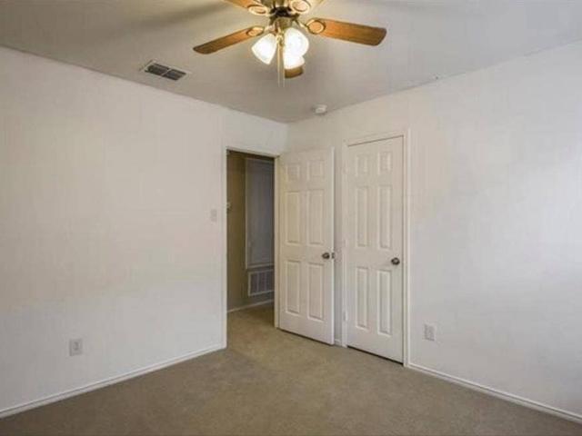 Room for rent in Denton, Texas