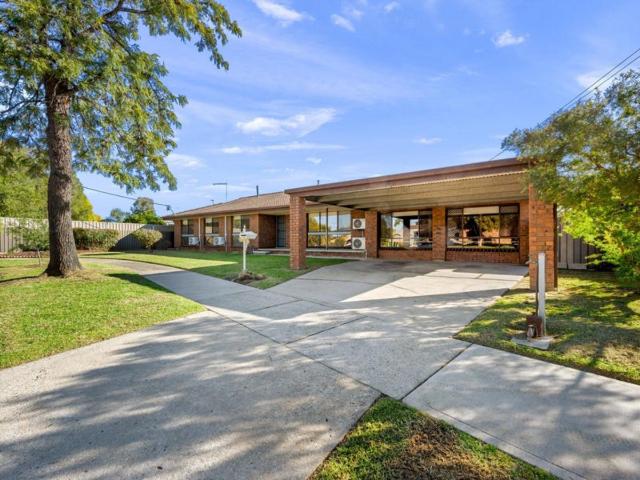 House for rent in West Wodonga, Victoria