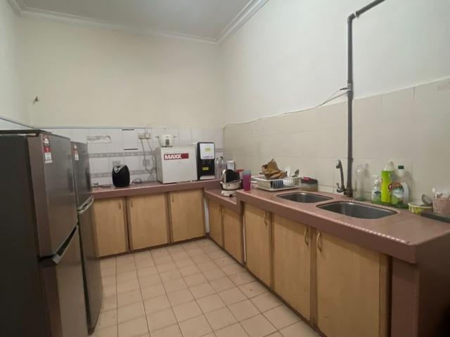 Room for rent in USJ 18, Majlis Bandaraya Subang Jaya