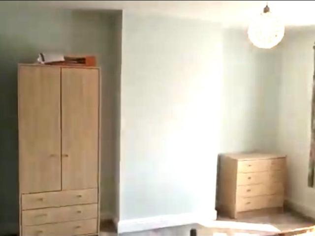 Apartment for rent in London Borough of Ealing, Greenford