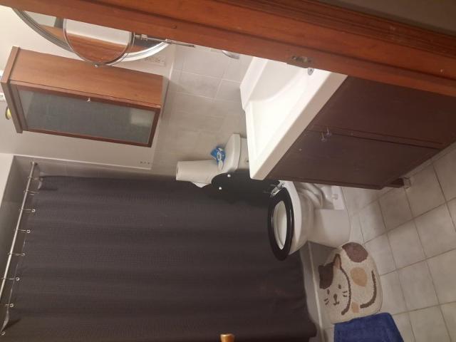 Room for rent in The Ironbound, Newark