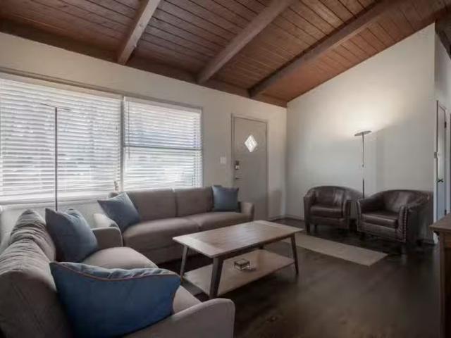 House for rent in Shawnee Mission