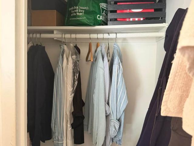 Room for rent in Canoga Park, California