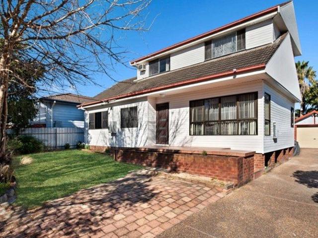 House for rent in Newcastle, Newcastle-Maitland