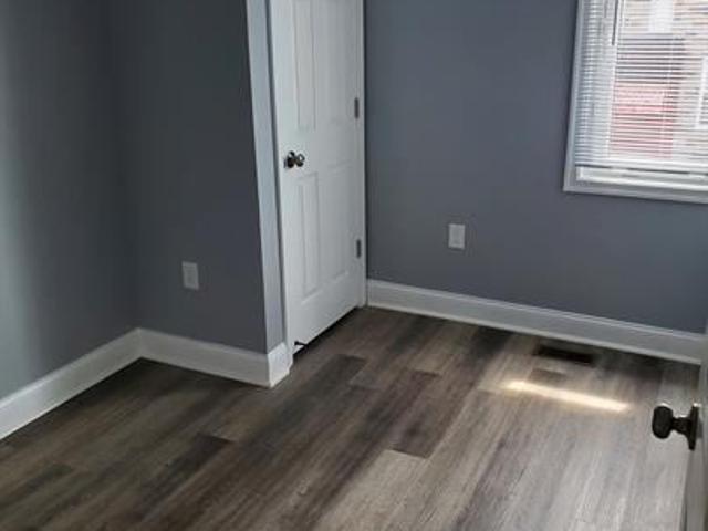 Room for rent in Gibsonton, Maryland
